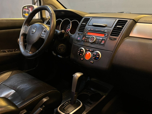 Nissan Tiida 1.8 Sl Flex Aut. 5p