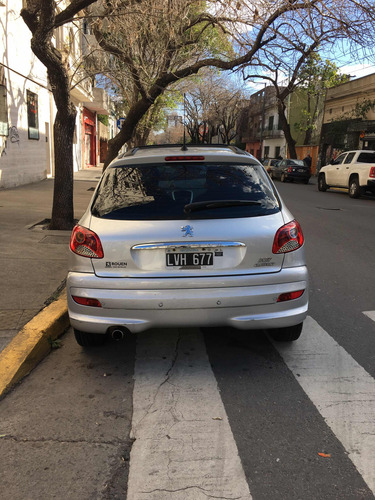 Peugeot 207 1.6 Sedan Feline 106cv