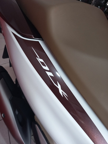 Imagem 9 de 15 de Honda Pcx 150 Dlx 2021 Com Apenas 4196km Super Nova