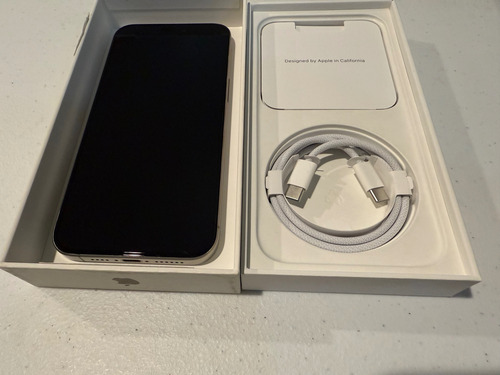 iPhone 15 Pro Max 256 Gb Telcel Titanio Natural (Usado)