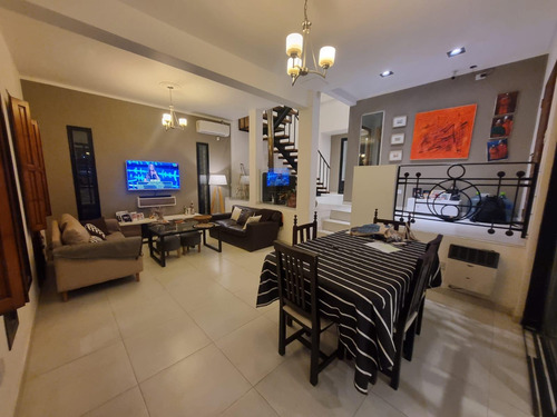 Venta Casa En Calle Cordoba 1333, Villa San Nicolas, Cordoba