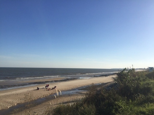 Imagen 1 de 12 de Casa Para Vivir, Rentar O Disfrutar En Playa Pascual