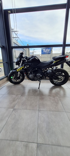 Imagen 2 de 25 de Benelli Tnt 600i Naked - Benelli Store Pilar Mp