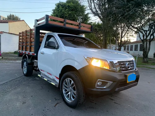 Nissan Frontier 2.5l Automática Gasolina