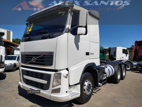Imagem 2 de 11 de Volvo Fh540 6x4 2012
