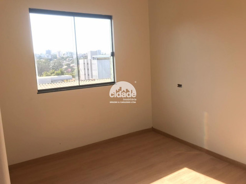 Imagem 7 de 12 de Sobrado À Venda, 3 Quartos, 1 Suíte, 3 Vagas, Pioneiros Catarinense - Cascavel/pr - 12588