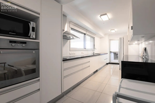 Torrelobos, Punta Del Este, Apartamento En Alquiler Frente Al Mar.