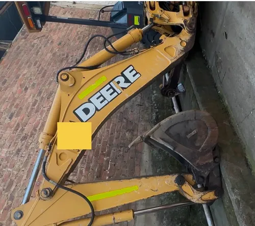Retroexcavadora John Deere