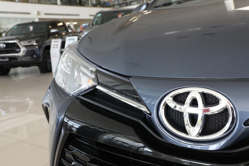 Toyota Yaris 1.5 107cv Xls Cvt
