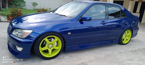Imagen 6 de 15 de Toyota Altezza Sedan