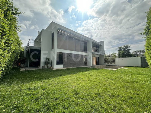 Casa Campestre En Venta - Valle Verde - Jamundi