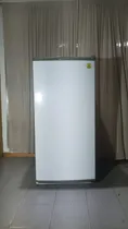 Comprar Heladera Lacar 80 Color Blanco Con Capacidad De 205l 220v Blanco