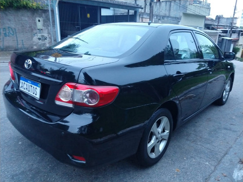 Toyota Corolla 1.8 16v Gli Flex Aut. 4p