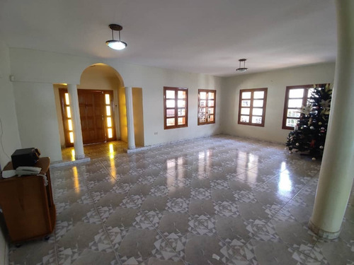 Imagen 4 de 15 de Quinta En Venta En El Limon Maracay // 04243385555