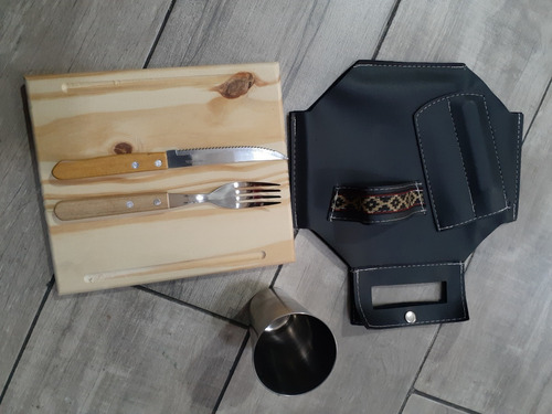 Imagen 3 de 8 de Set Asado Parrilla Tabla Cuchillo Tenedor Ecocuero Rect.