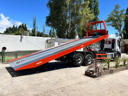 Iveco Tector Con Camilla Camion Con Camilla Auxilio Nqnmaq