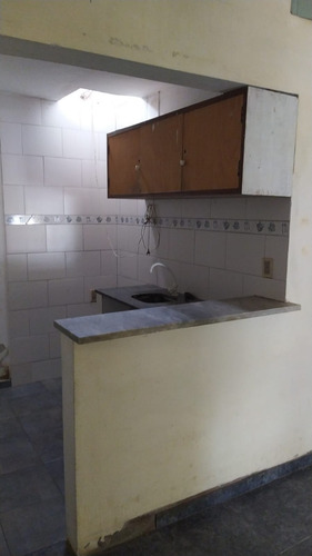 Imagen 4 de 5 de Rias Altas, Buen Monoambiente Al Frente!!
