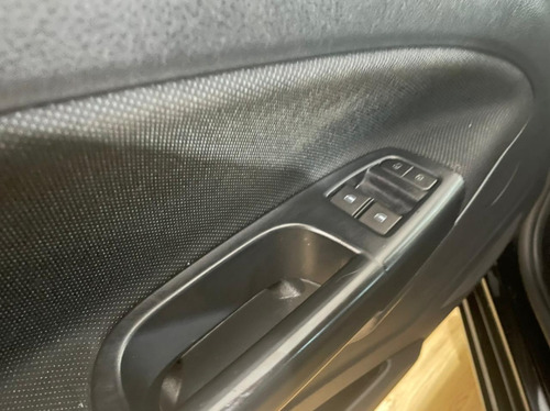 Imagem 7 de 8 de Volkswagen Voyage Trendline 1.6 2018