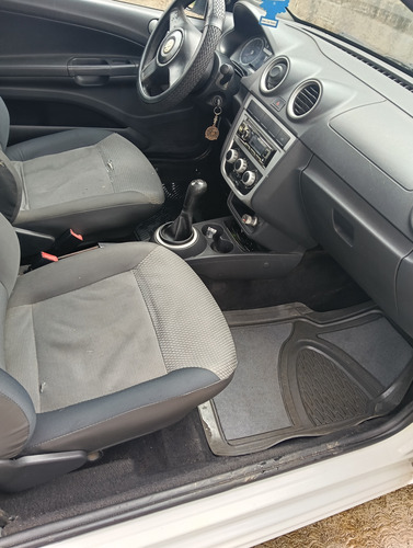 Volkswagen Saveiro 1.6 Highline Mt