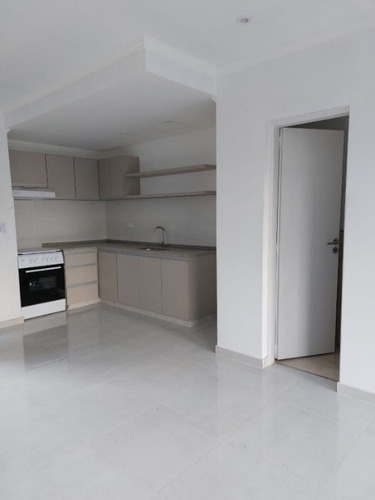 Imagen 10 de 14 de Duplex En Venta En Ituzaingo Norte