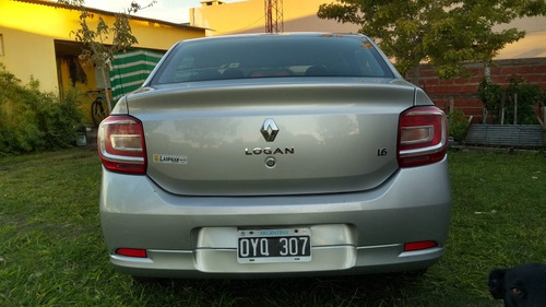 Imagen 10 de 15 de Renault Logan 1.6 Authentique 85cv 2015