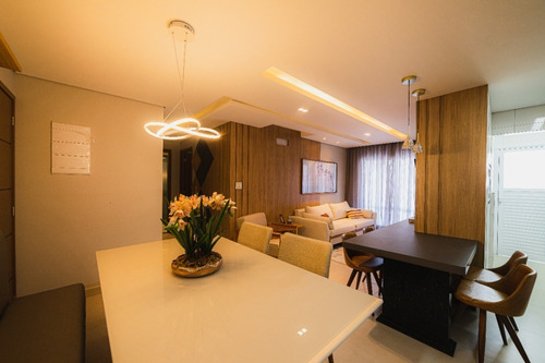 Imagem 5 de 22 de Apartamento 2 Dormitórios - Prédio Frente Mar - Lazer Completo - Entrada 220 Mil - Amf50