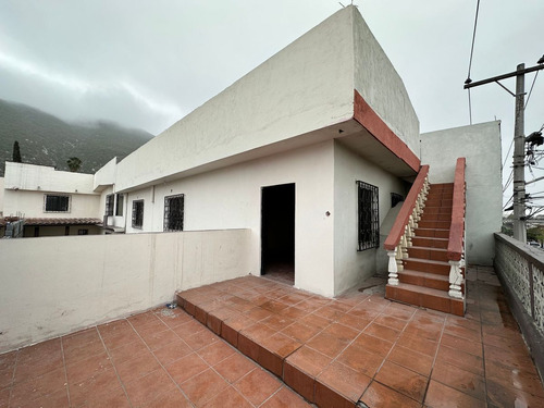 Casa En Venta En Croc En Monterrey