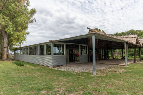 Venta Complejo Gastronómico - Parador Rural