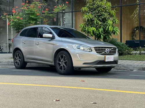 Volvo XC60 2.5 T5 Awd Summum