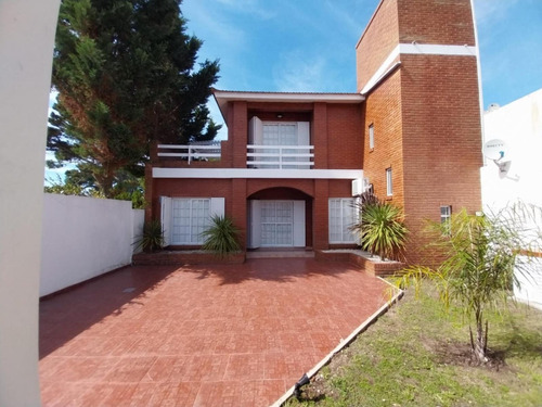 Ph En Venta - 3 Dormitorios 2 Baños - Santa Teresita