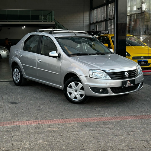 Renault Logan 1.0 16v Expression Hi-flex 4p