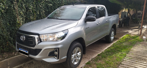 Toyota Hilux 2.8 Cd Sr 177cv 4x4