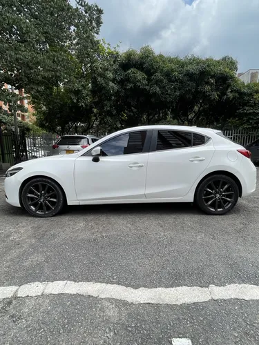 Mazda 3 2.0 Grand Touring Lx