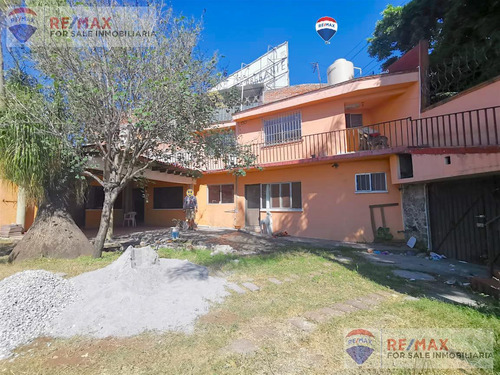 Venta De Propiedad Sobre Av. Teopanzolco, Cuernavaca, Ideal Para Negocioclave 3767