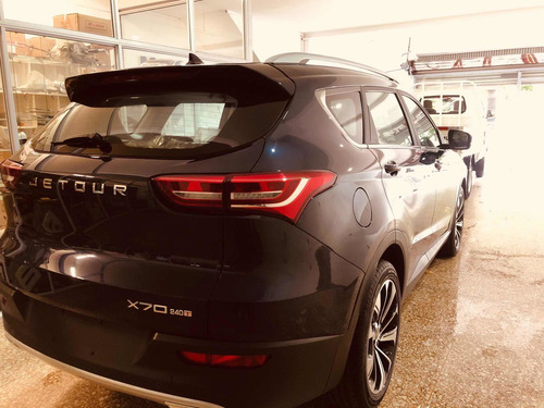 Lifan X70 Jetour 7pasajeros