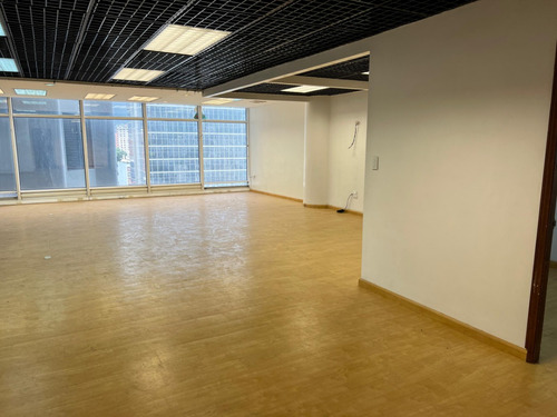 Oficina En Alquiler Torre Movilnet 25-9625 Yg