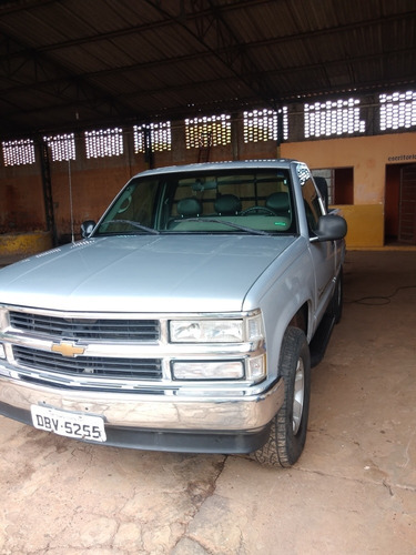 Chevrolet Silverado 4.2 D20 2p 2001