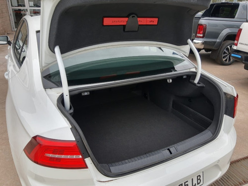 Volkswagen Passat 2.0 Tsi Higline 220cv