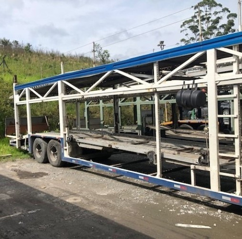 Cegonha Três Eixos Srta 2 04/05 Branca Com Pneus!!!!