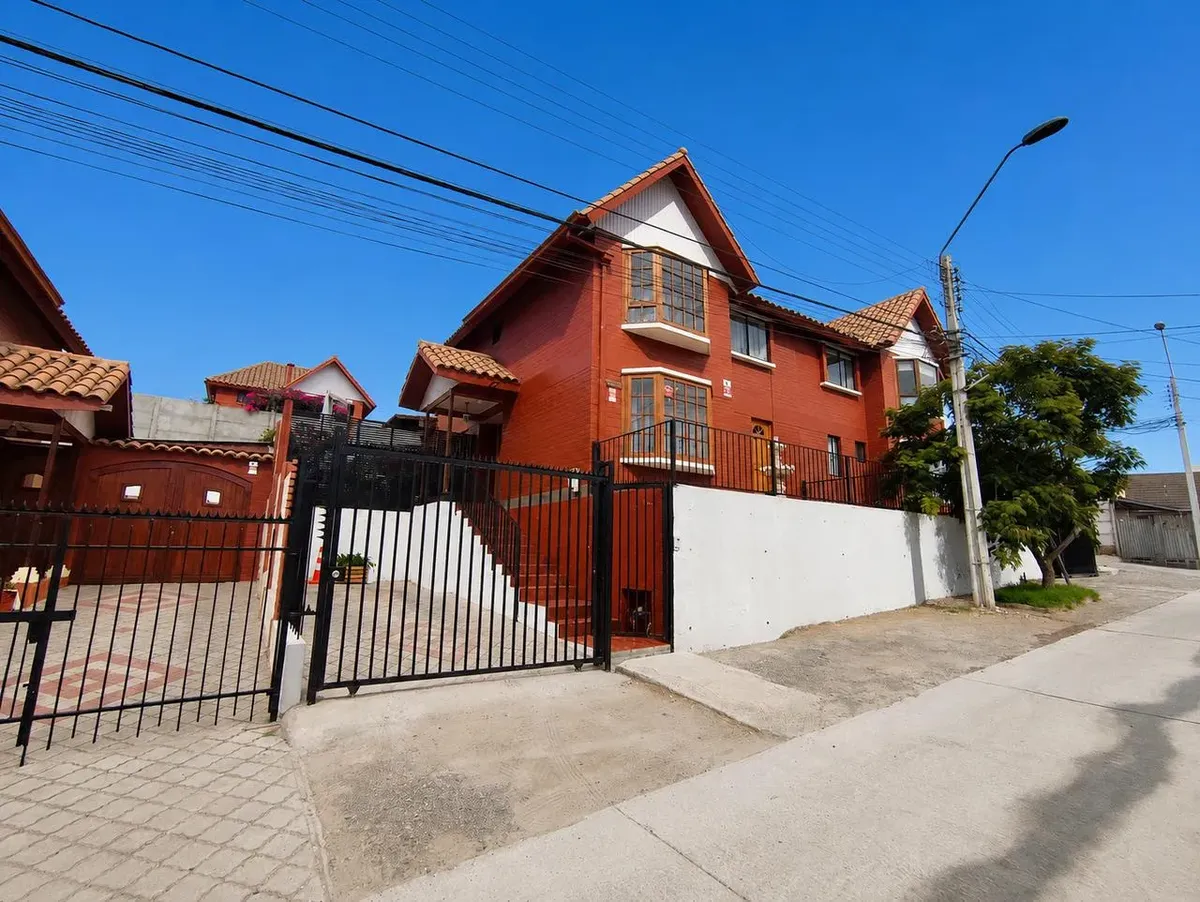 Imagen 3 de 29 de Se Vende Hermosa Casa En La Serena