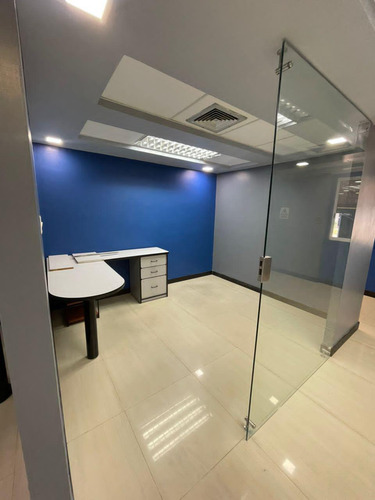 Cliente Alquiler De Galpón En Guacara (sc)
