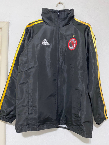 Campera Rompeviento Milan (Usado)