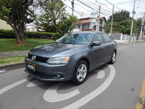 Volkswagen NUEVO JETTA 2.5 CONFORTLINE