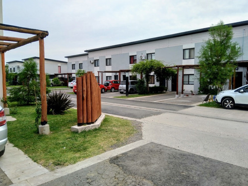 Imagen 2 de 14 de B° Cerrado Con U$s 8990 X 3 + Pesos 10ctas $125894 Compre Y Mudese Ya !! S/rta25 Umbrales De La Merced