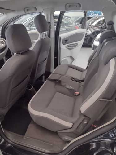 Imagem 8 de 10 de Chevrolet Spin 2013 1.8 Lt Completo