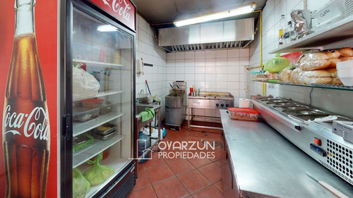 Se Vende Derecho De Llaves Local De Comida Al Paso