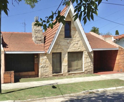Casa - Banfield Oeste