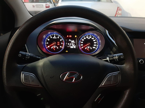 Imagem 9 de 12 de Hyundai Hb20s 1.6 Comfort Style Aut Flex