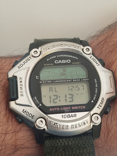 Casio 1462 Protrek Prt-11.profissional Verde Cinza Digital (Usado)