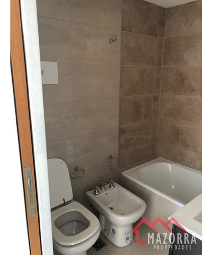 Imagen 8 de 23 de Departamento En Venta- Caseros Centro